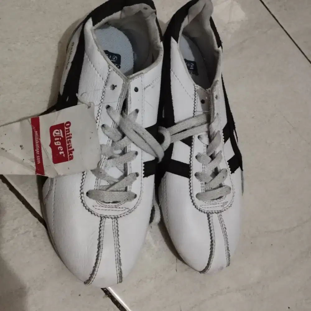 Onit size 37 utk cewek