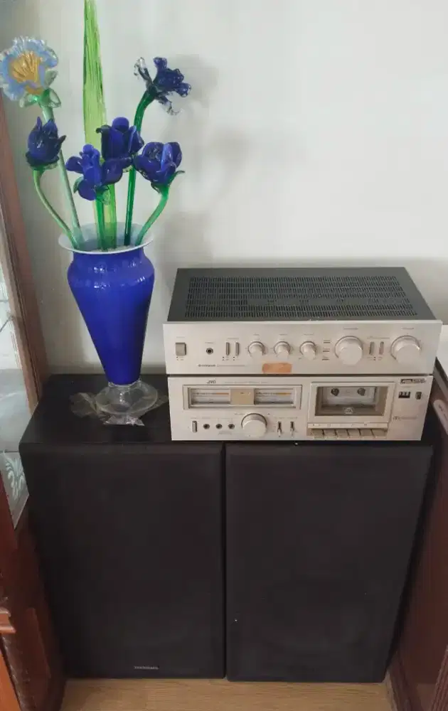 Barang Langka : 1 Set Tape Deck + Amplifier + Speaker