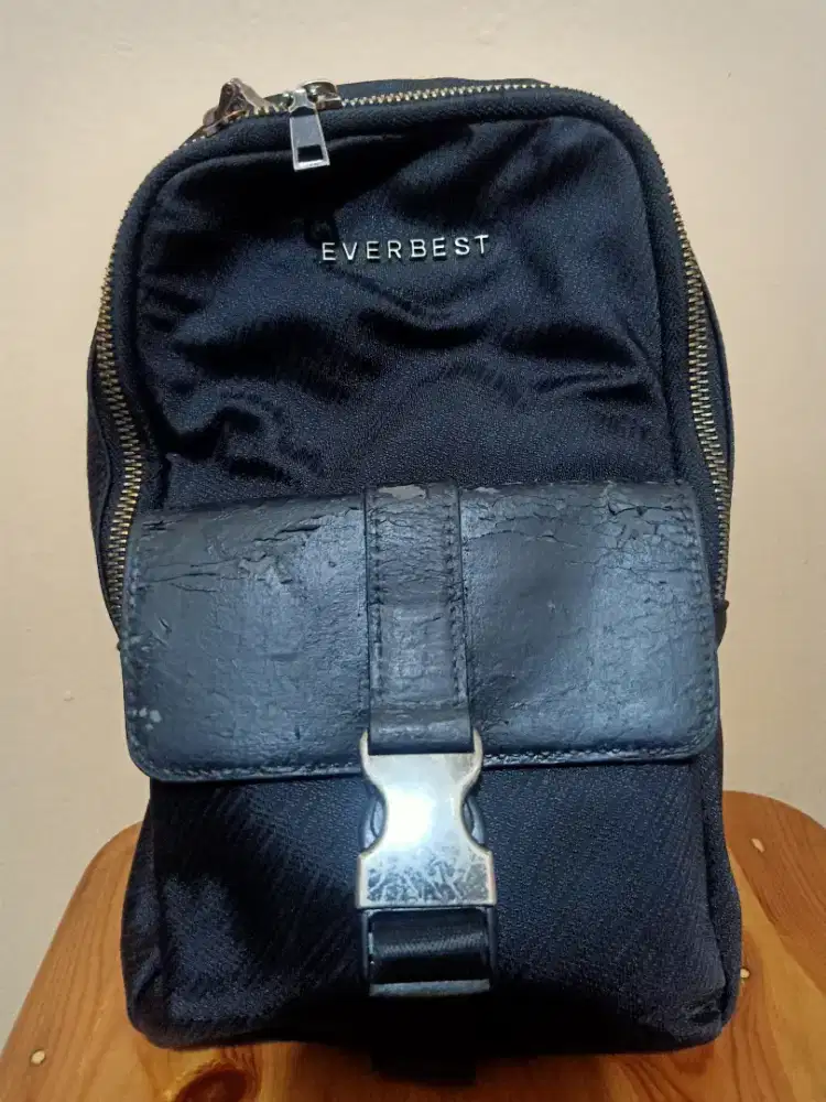 Tas Selempang Everbest