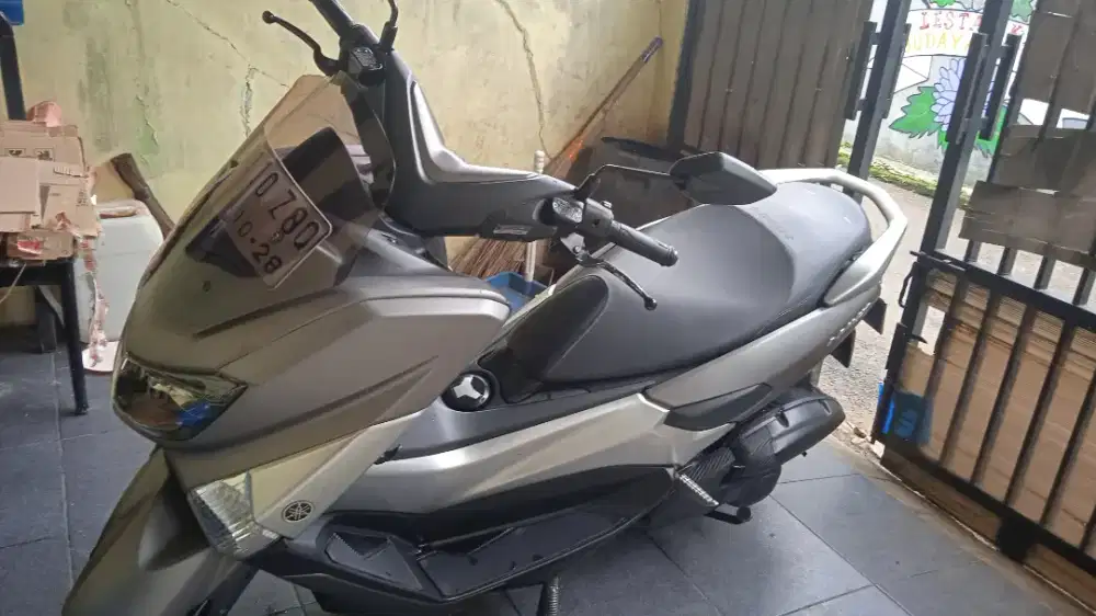 Nmax 2018 di jual