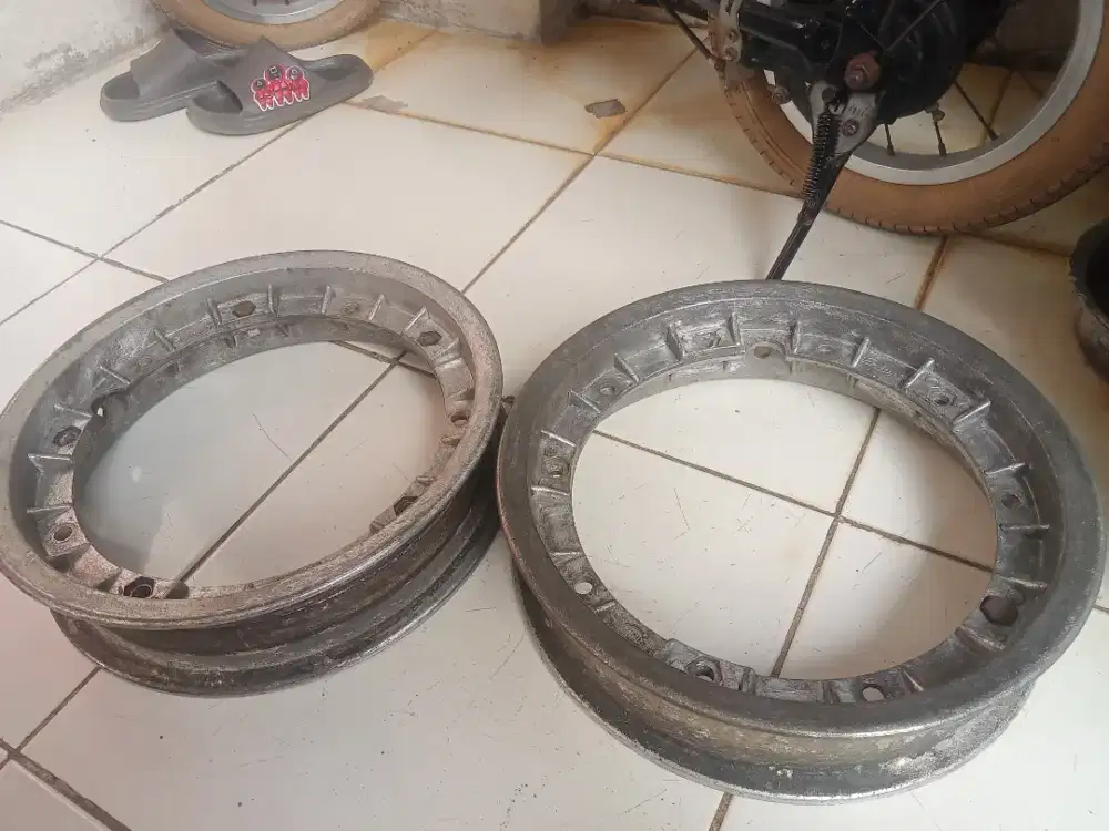 Velg vespa murah