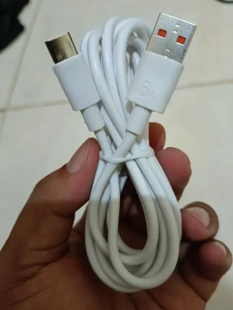 KABEL CHARGER TYPE C (2 METER)