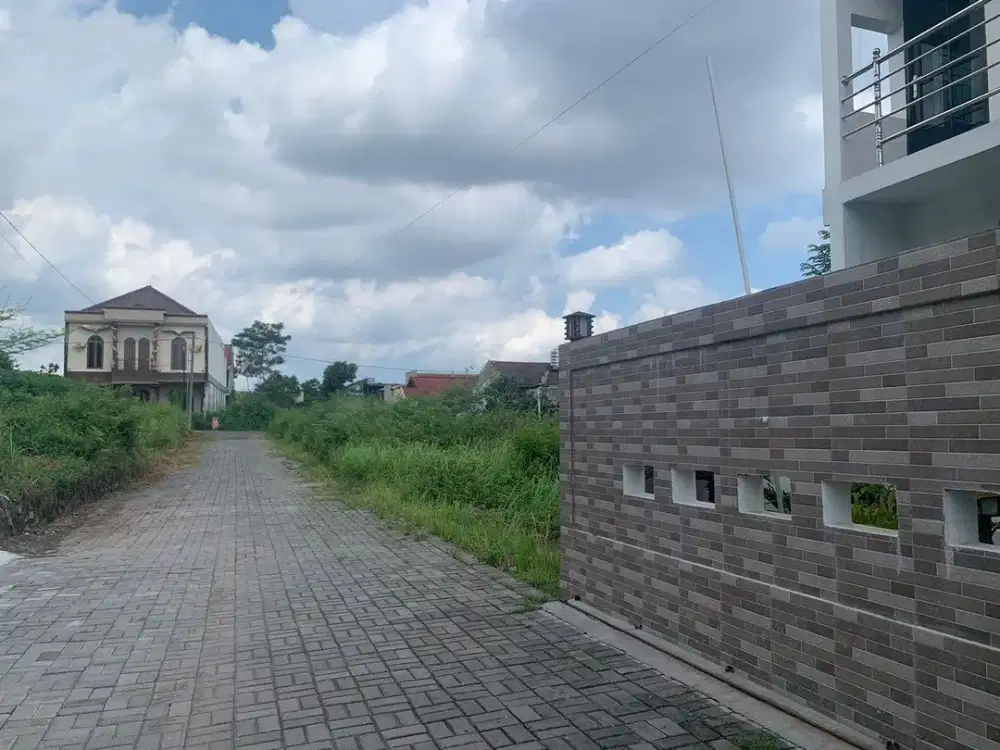 Jl. Kaliurang Km. 8 Tanah Jogja SHM Dekat Kampus UGM