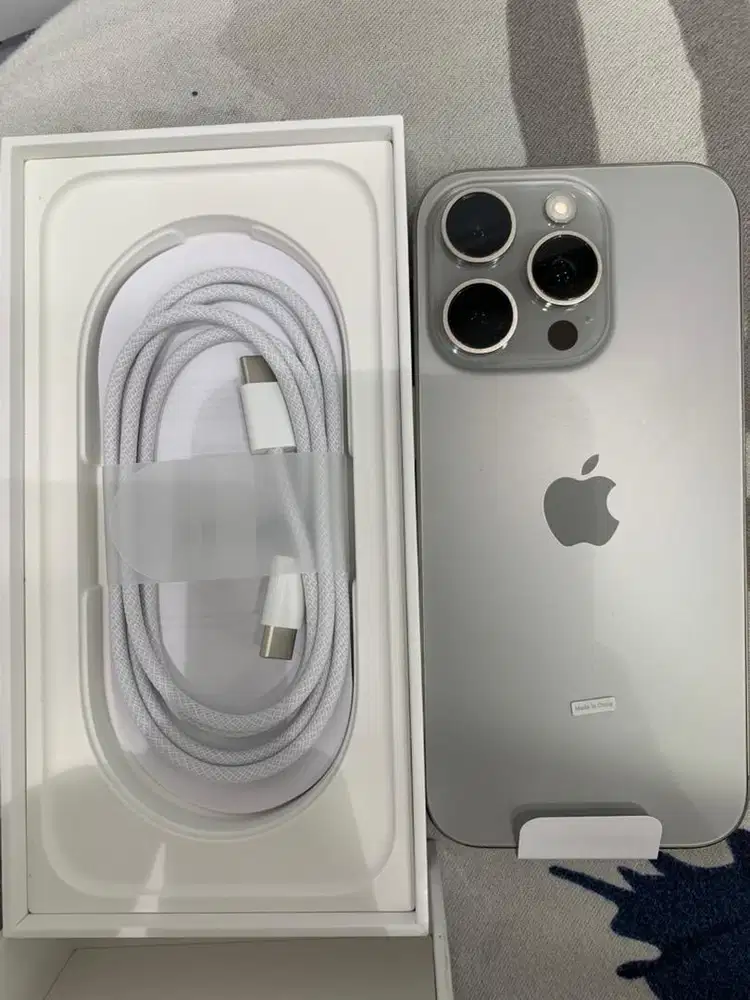 IPHONE 16 PRO 128GB NATURAL TITANIUM RESMI LIKE NEW