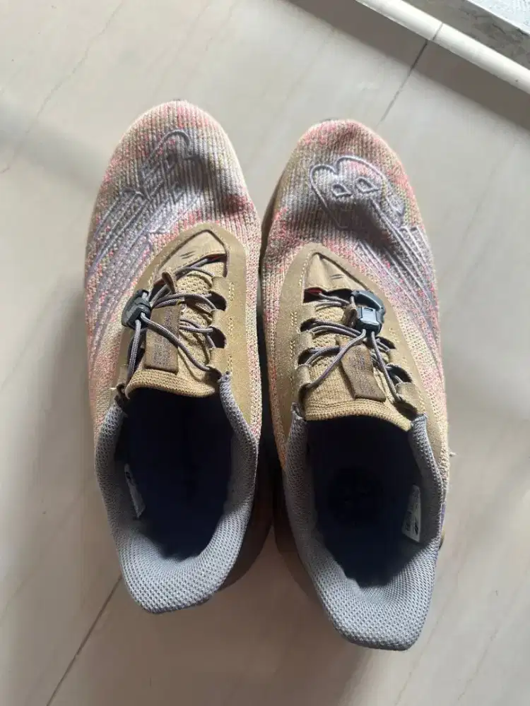 Dijual sepatu New Balance FullCell Stone Island (Mirror)