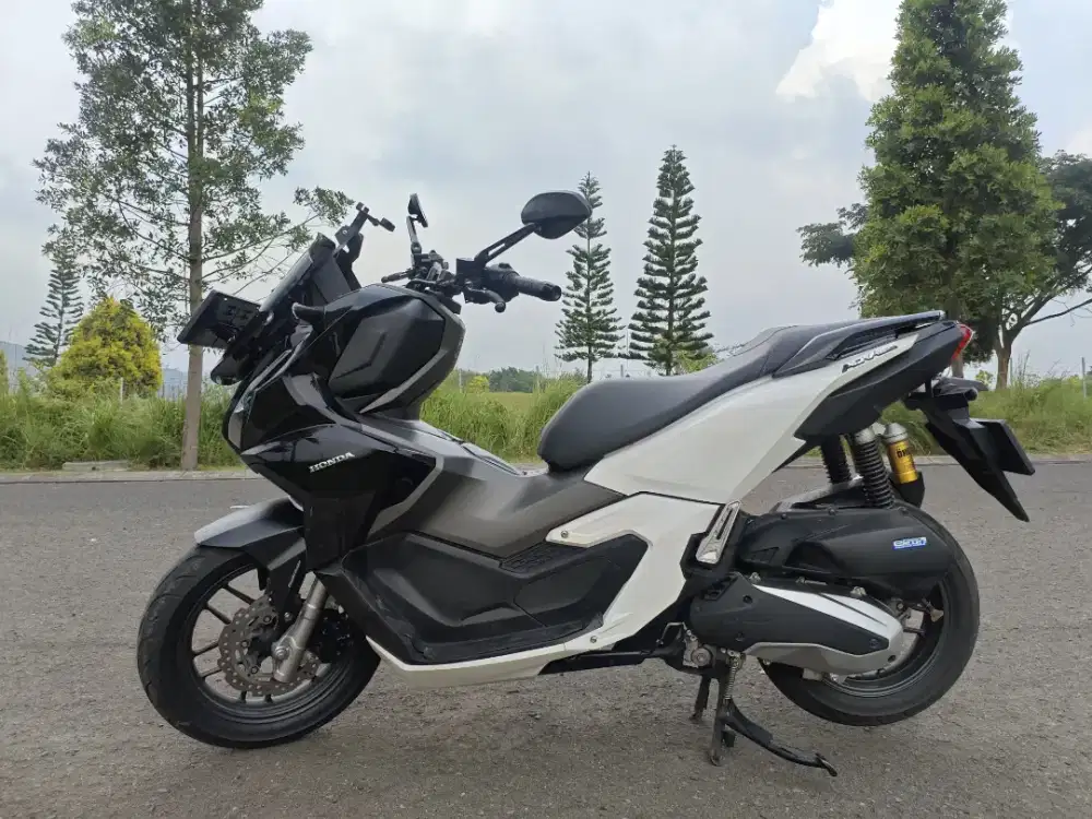 ADV 160 2023 kilometer 17.000