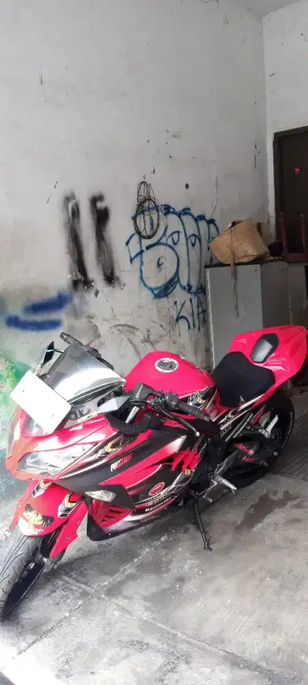 Kawasaki 2013 Ninja Fi ( D ) isi