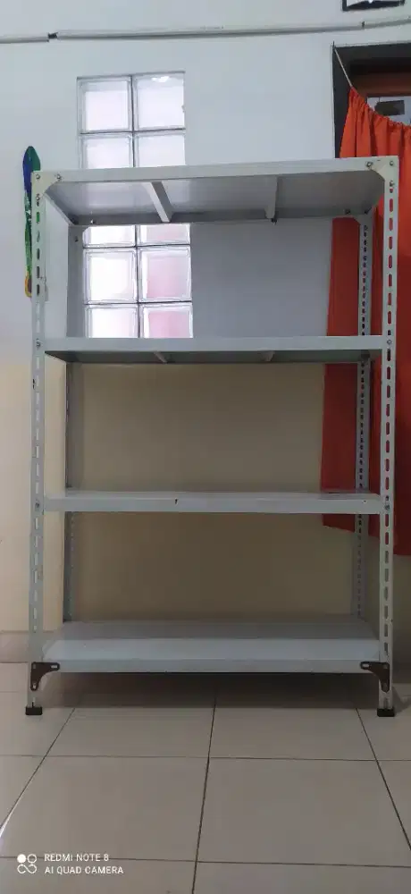 Dijual cepat rak besi