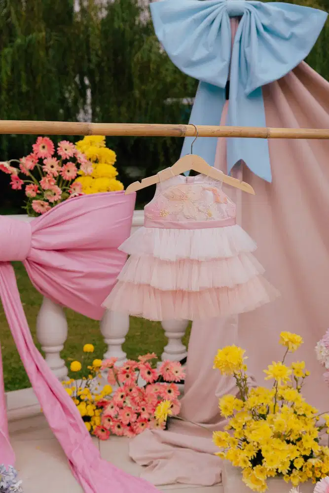 Tukang Jahit / Penjahit Semi Butik