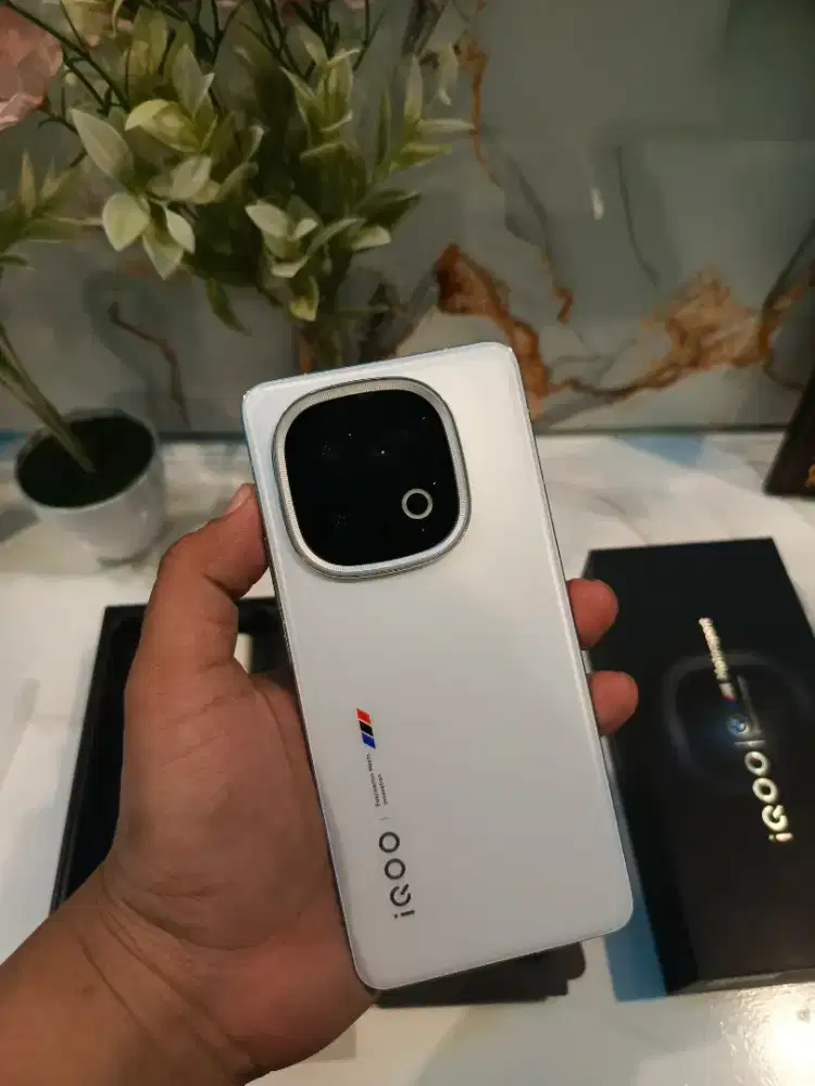 Vivo IQoo 13 5G ram 12+12 internal 256 fulset ori mulus