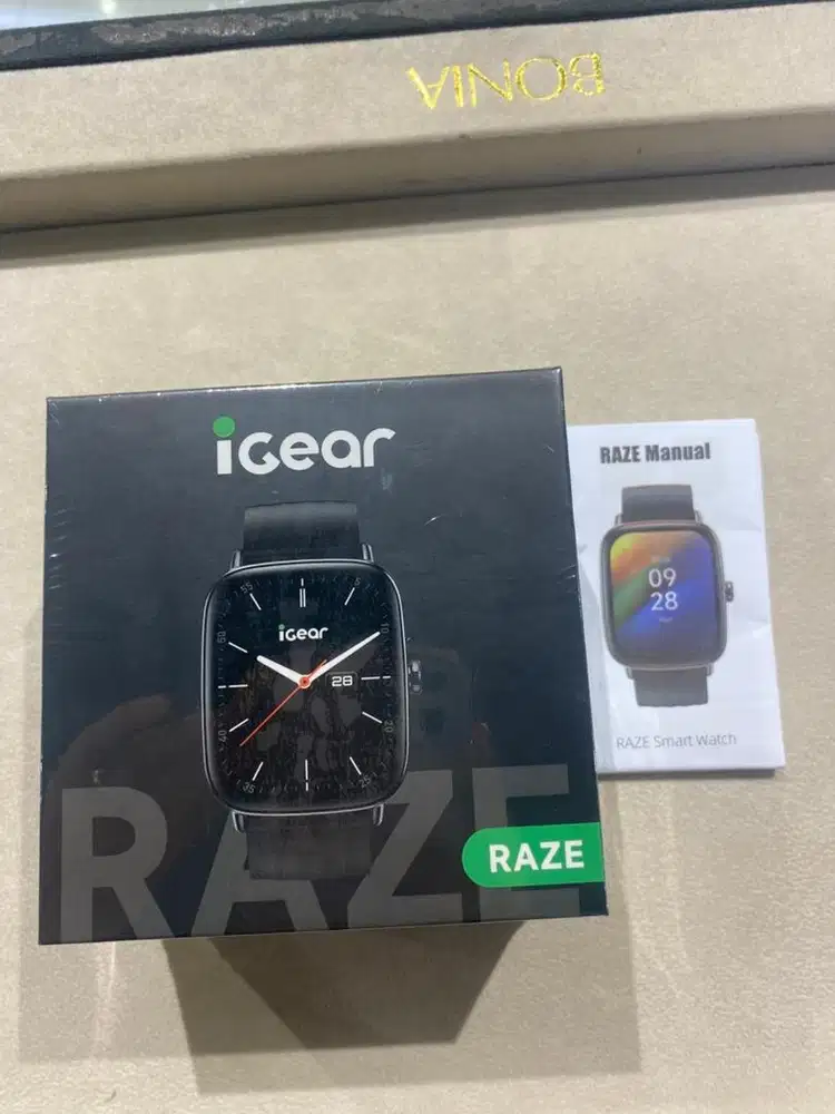 Igear Raze smartwatch