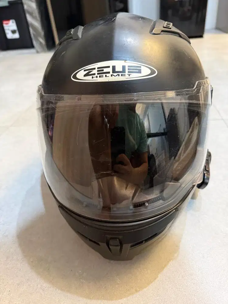 Helm Zeus zs811 + IT intercom R8