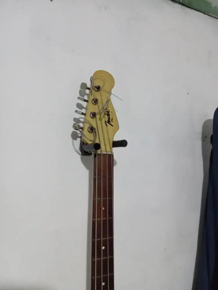 Dijual Bass Custom – Vintage Look!
