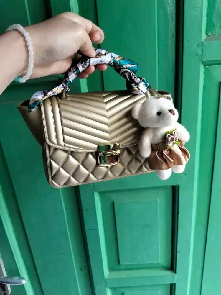 Tas Pesta Import free gantungan boneka