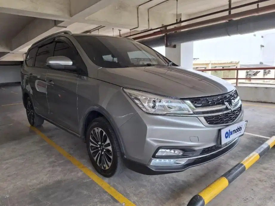 DP RENDAH Wuling Cortez 1.5 CT L Bensin-AT 2022 FAV