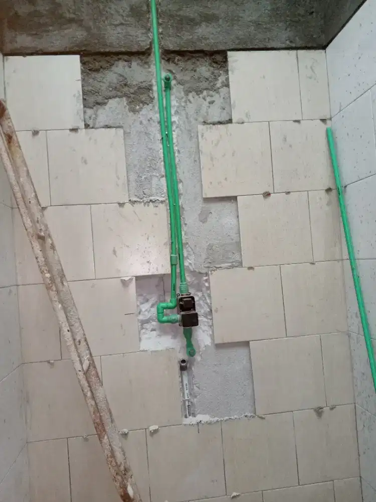 Pasang Instalasi Pipa Air Panas