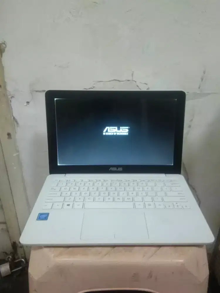 Notebook asus E202S