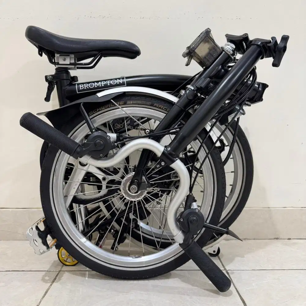 BROMPTON M6Ld BLACK 2020 - WITH DYNAMO LAMPS
