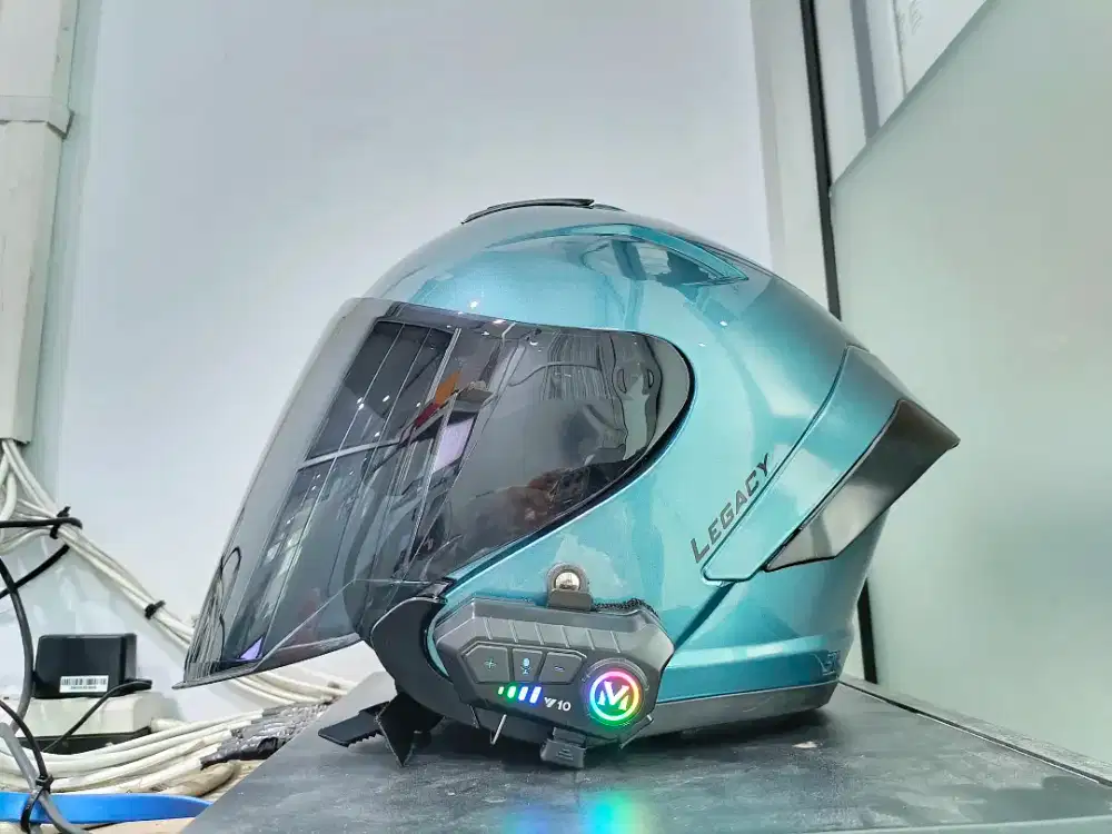 Helm Gift Legacy size XL + intercom y10