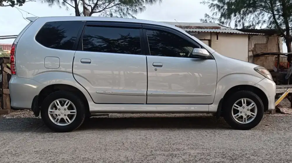 Xenia 1.3 Xi Deluxe 2010 Good Condition