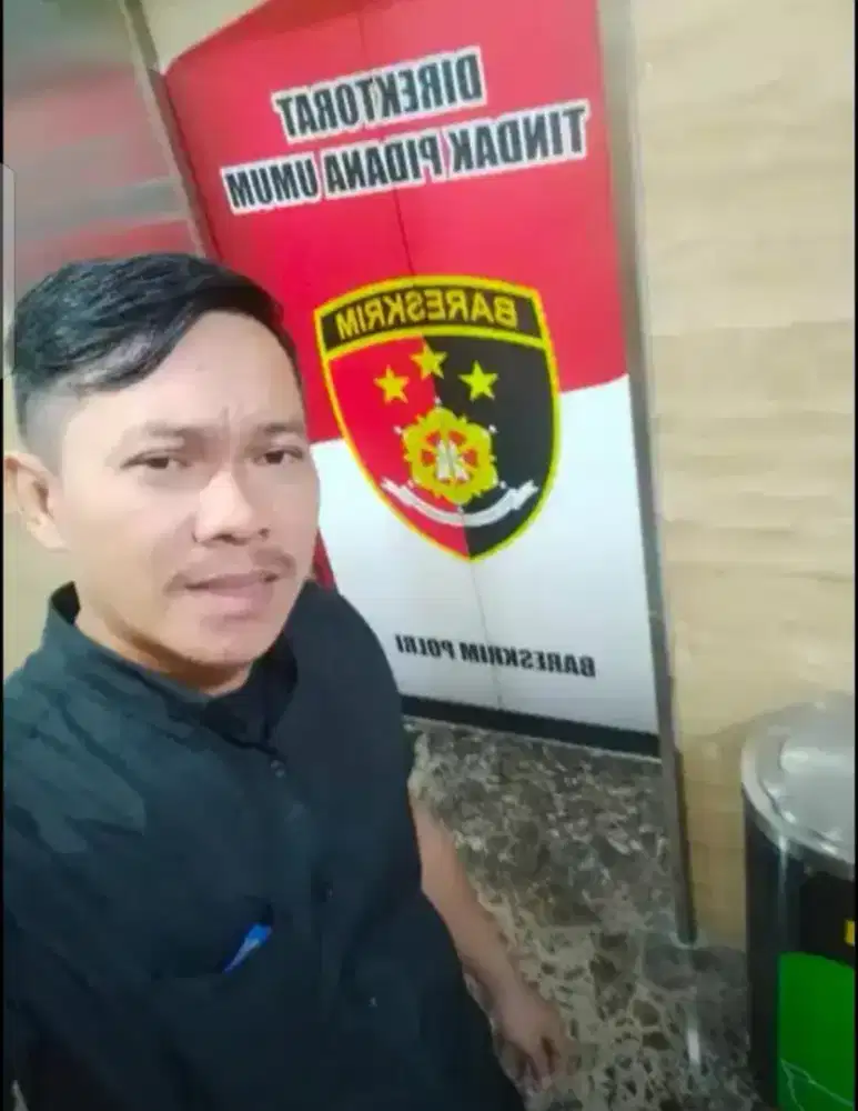 Saya mencari pekerjaan driver