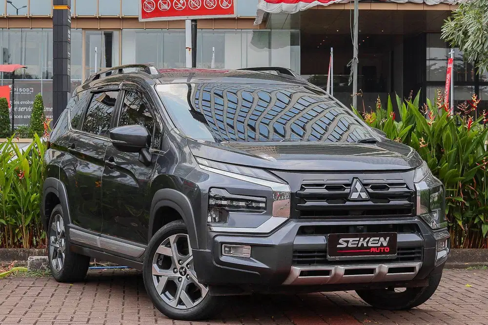 Mitsubishi All New Xpander Cross 1.5 Premium Package AT Matic 2023 Abu