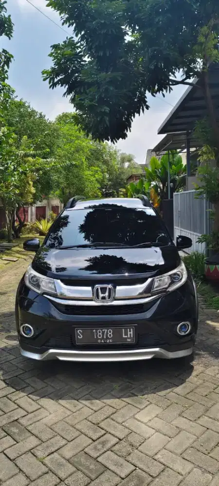 BR-V Prestige 2016