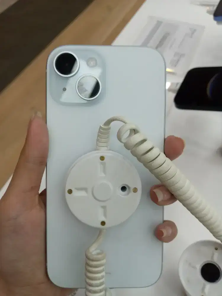 IPHONE 15 BISA CICILAN0%