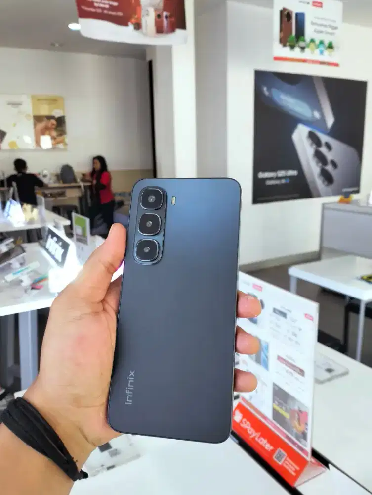 READY INFINIX HOT 60i 8/256  BARANG FRESH DAN BERGARANSI RESMI INFINIX