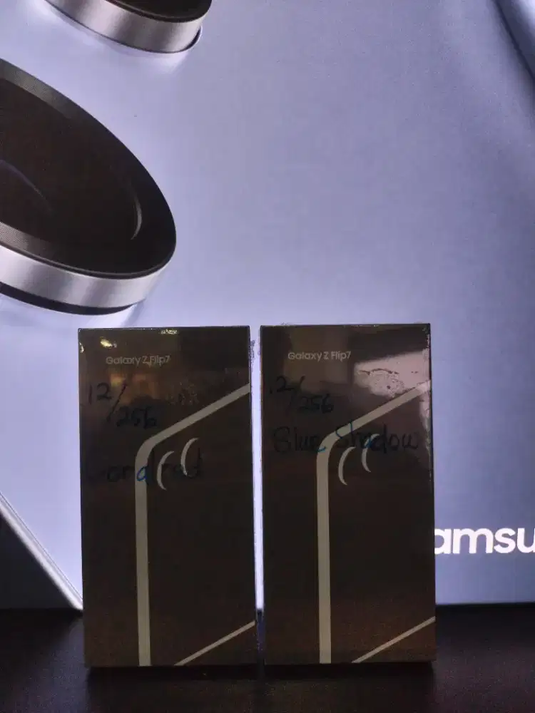 PROMO NEW SAMSUNG GALAXY Z Flip7 12+12/256GB.GARANSI RESMI SEIN 1TAHUN
