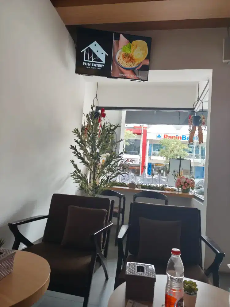 DiCari OB (Office Boy)