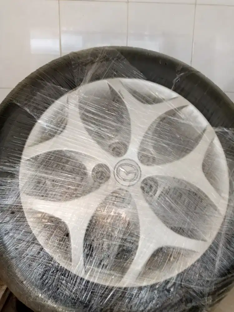 Velg OEM Mazda Biante Ring 16 Ban Dunlop SP Touring 205 60 R16