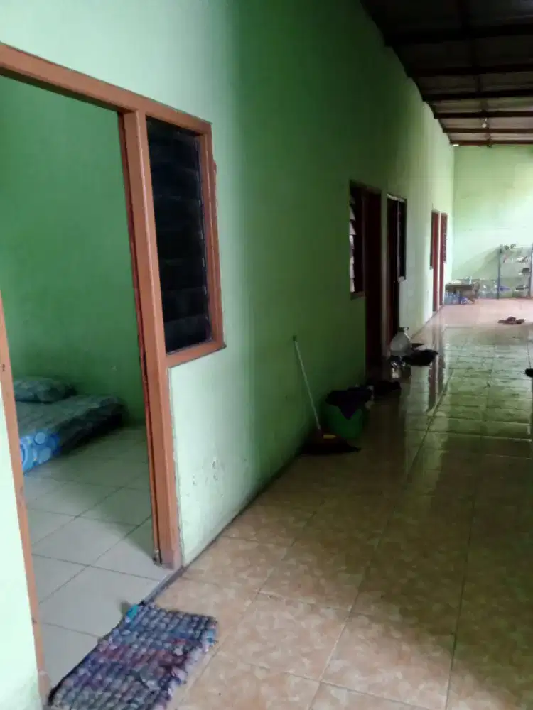 KOS PUTRA Jln Raya Gayaman Mojoanyar