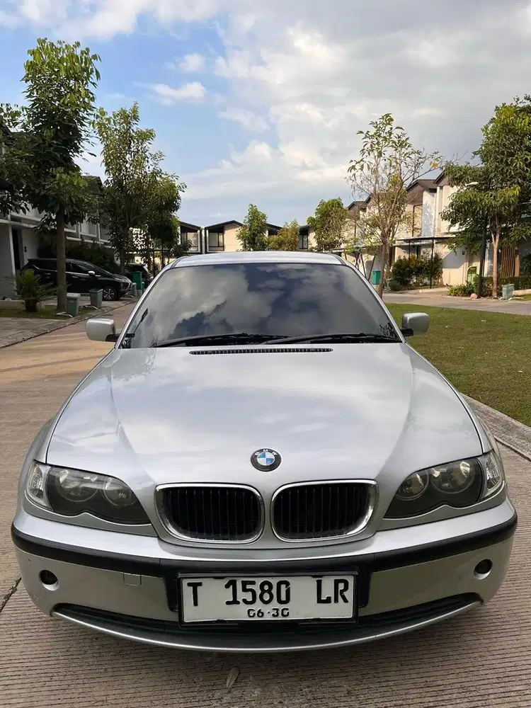 BMW E46 N46 318i 2004 Silver