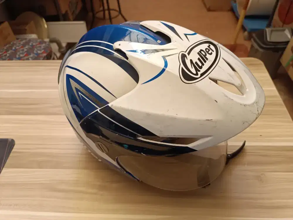 Helm merk Gulper size L