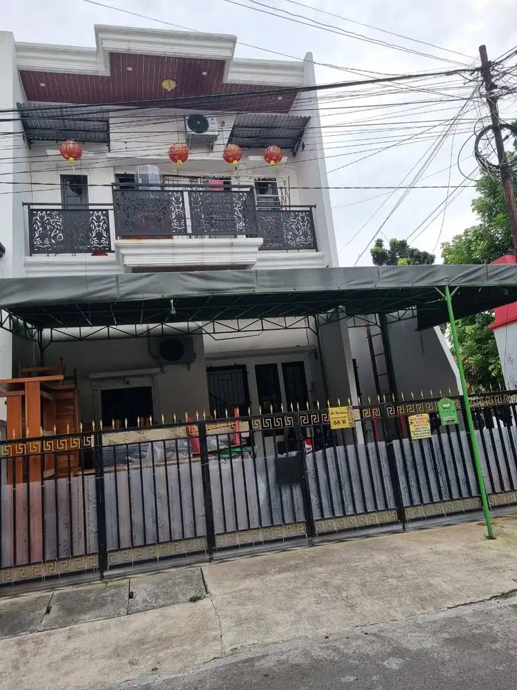 Rumah dekat java mall semarang