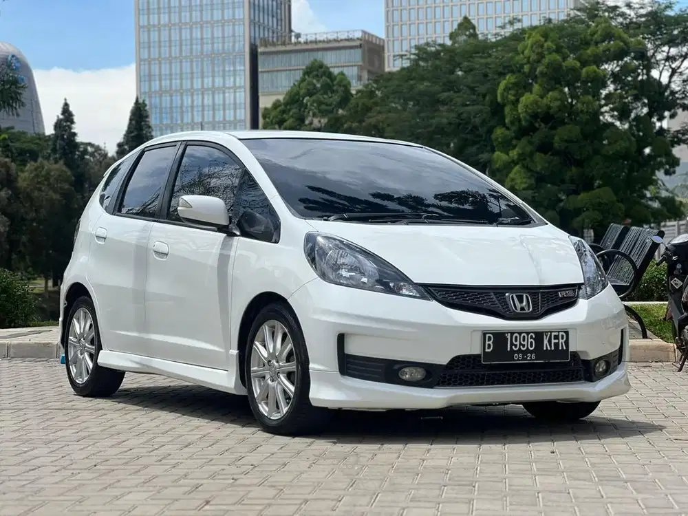 Honda Jazz RS AT 2013 Pajak Panjang