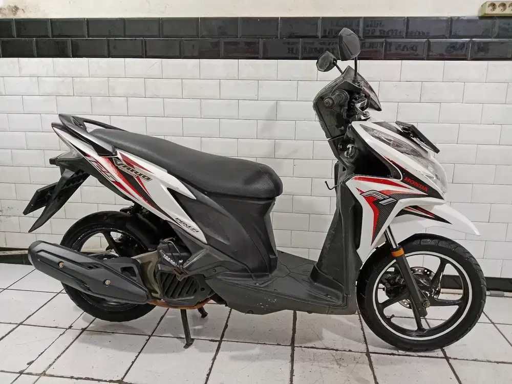 Vario kzr tahun 2014 bagus siap gas