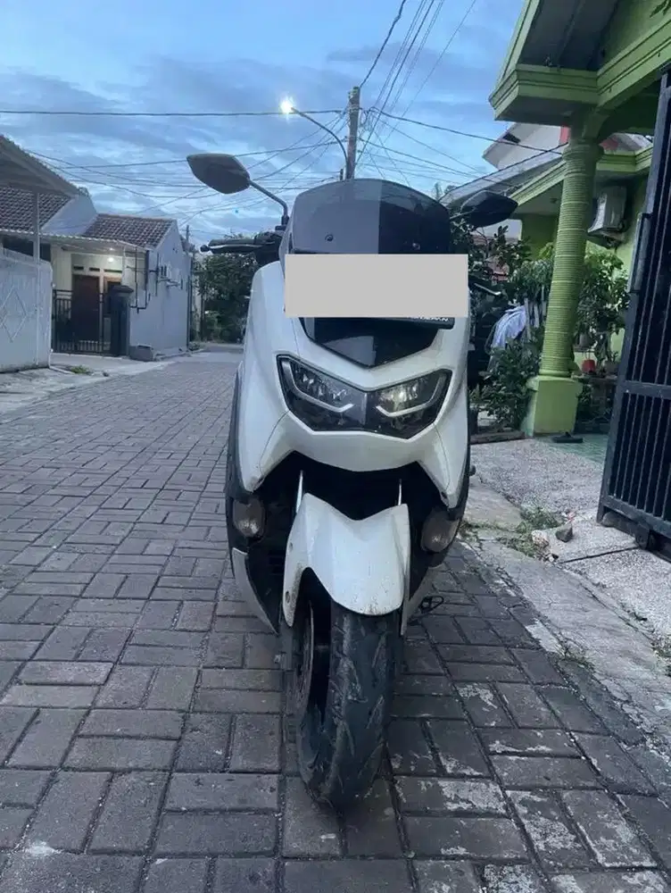 Nmax 2020 putih