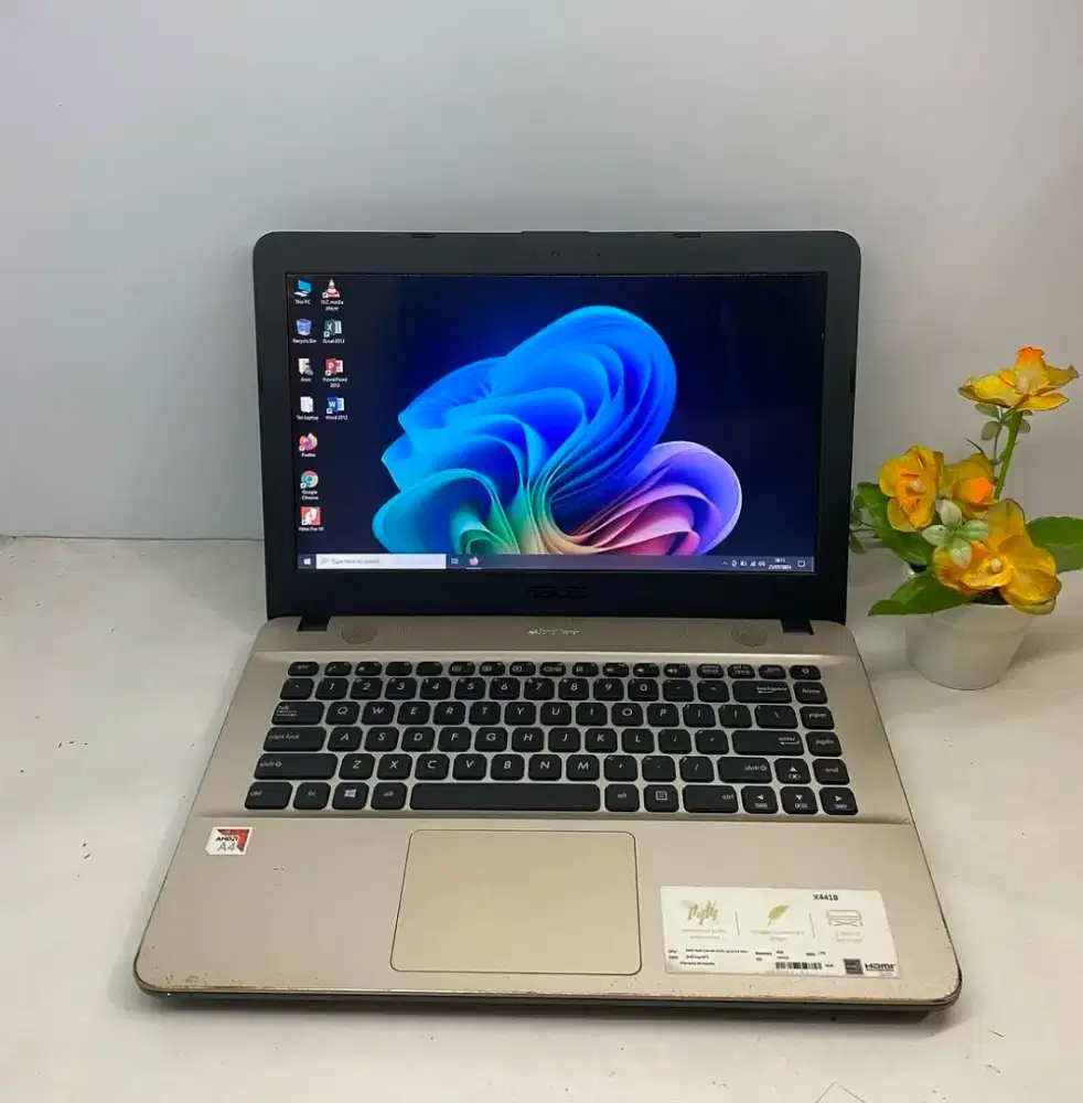 Laptop Asus gaming X441B Amd A4 Ram 8GB ssd 256GB vga radeon brgaransi