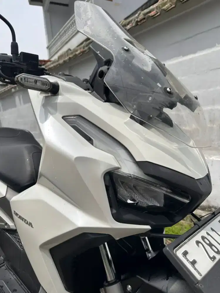 ADV 160 CBS PUTIH 2023 KM 18 RB MULUS BANGET