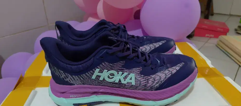 Sepatu Hoka size 44