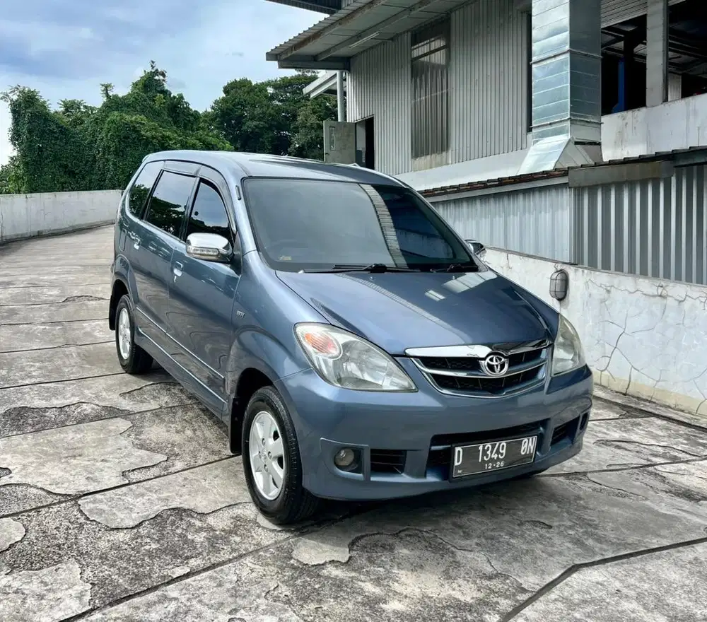 Toyota Avanza G 2011 istimewa