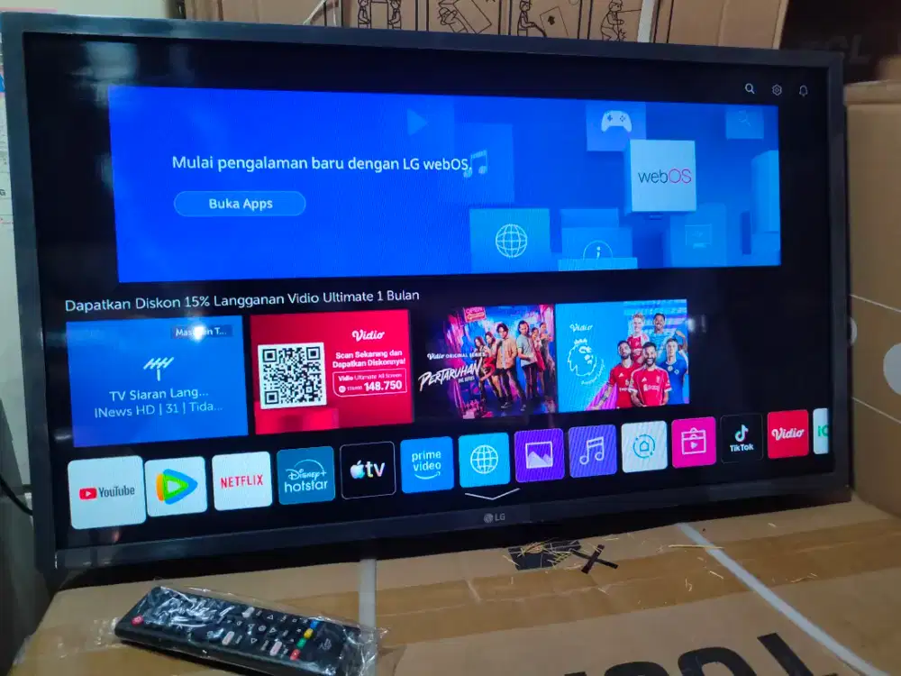 LED LG Smart Tv 32 istimewa normal dan masih orisinil(minus kaki)