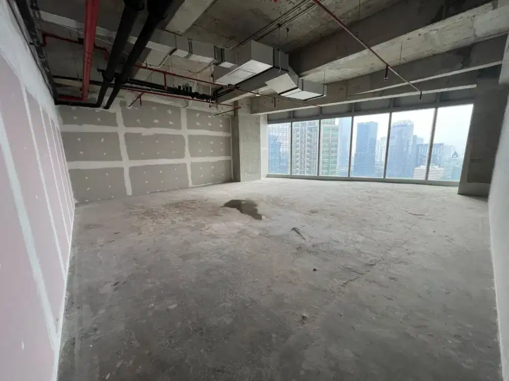 SEWA KANTOR DI JAKARTA SELATAN KUNINGAN  137M2  BARE  200K NEGO
