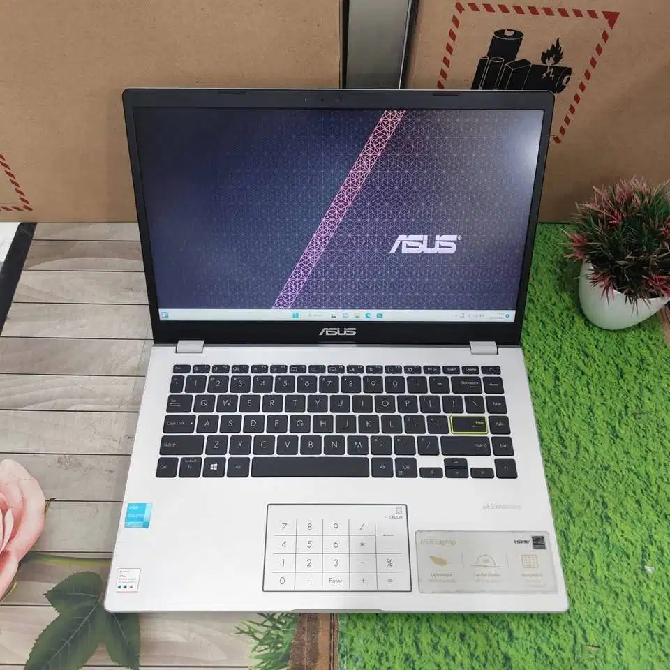 Laptop Asus VivoBook E410KA Intel Celeron N4500 RAM 4GB SSD 512GB