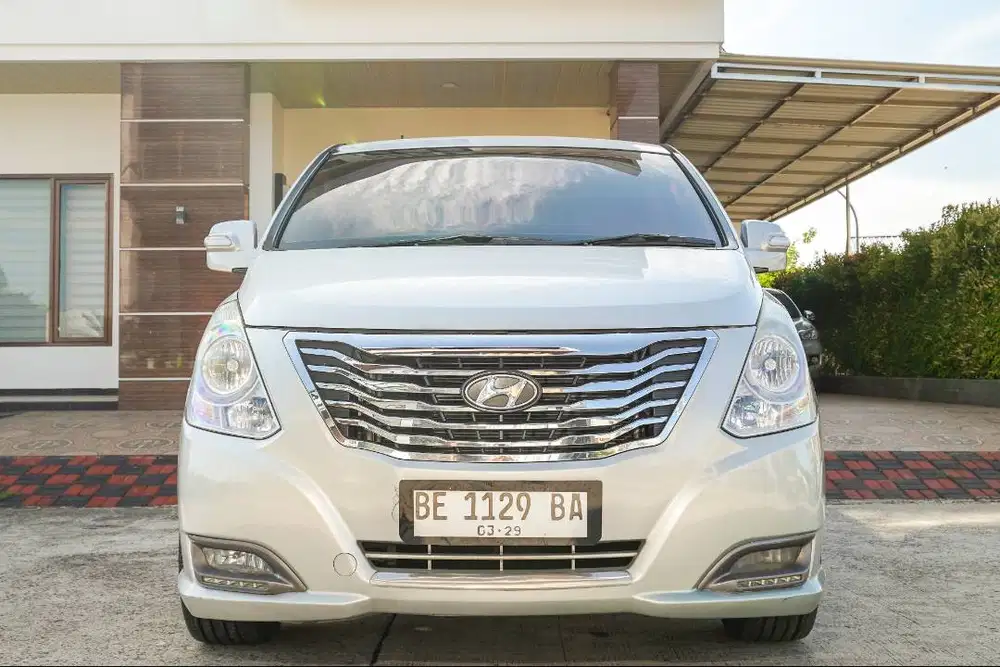 Hyundai H1 2014 Royale Automatic