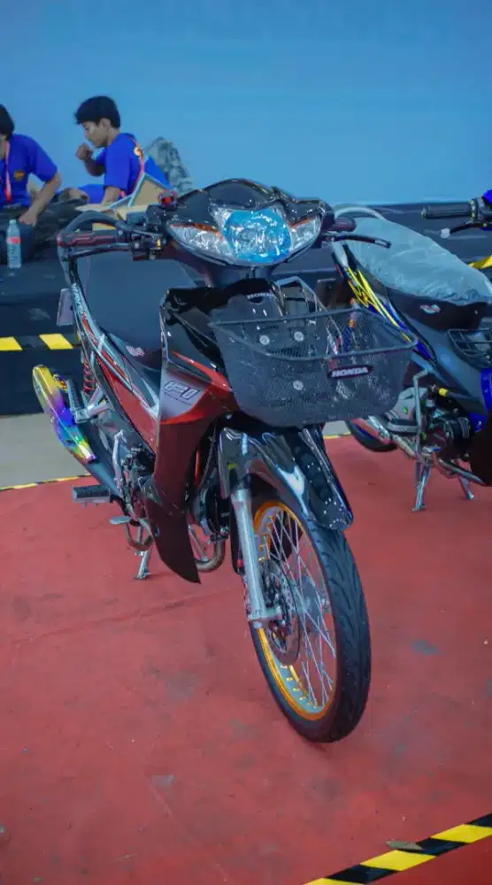 Honda wave i motor kontes