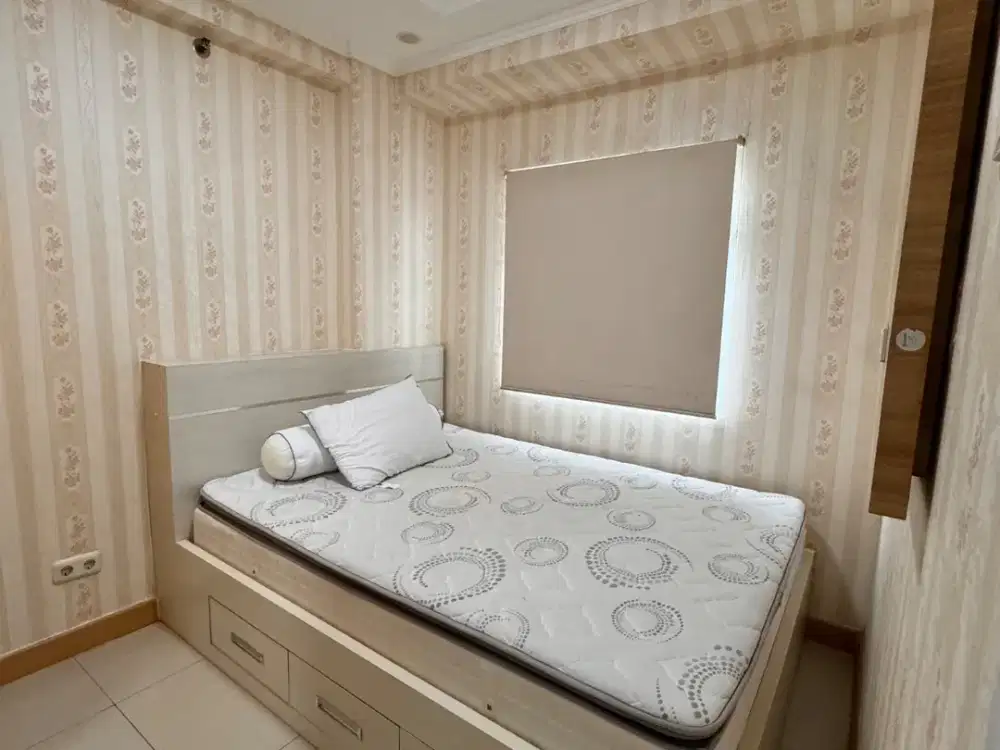 APARTEMEN GREEN PRAMUKA CITY 2 BEDROOM FULL FURNISHED TOWER PENELOPE ATAS MALL TAHUNAN JAKPUS