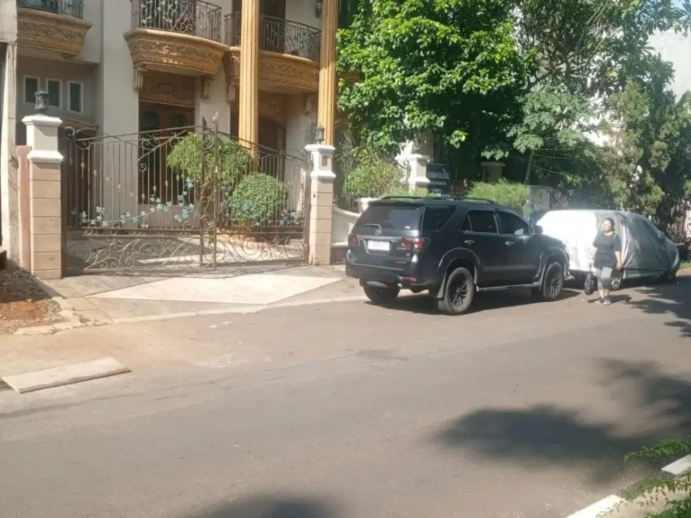 DIJUAL RUMAH GADING KUSUMA FULL FURNISHED KUSEN FULL JATI JAKARTA UTARA